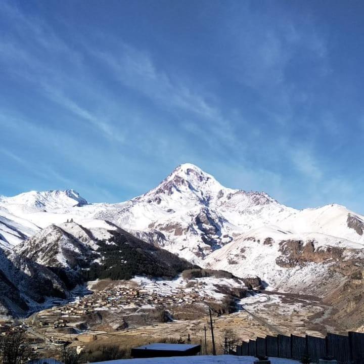 Eastern Georgia Hotell Kazbegi Exteriör bild